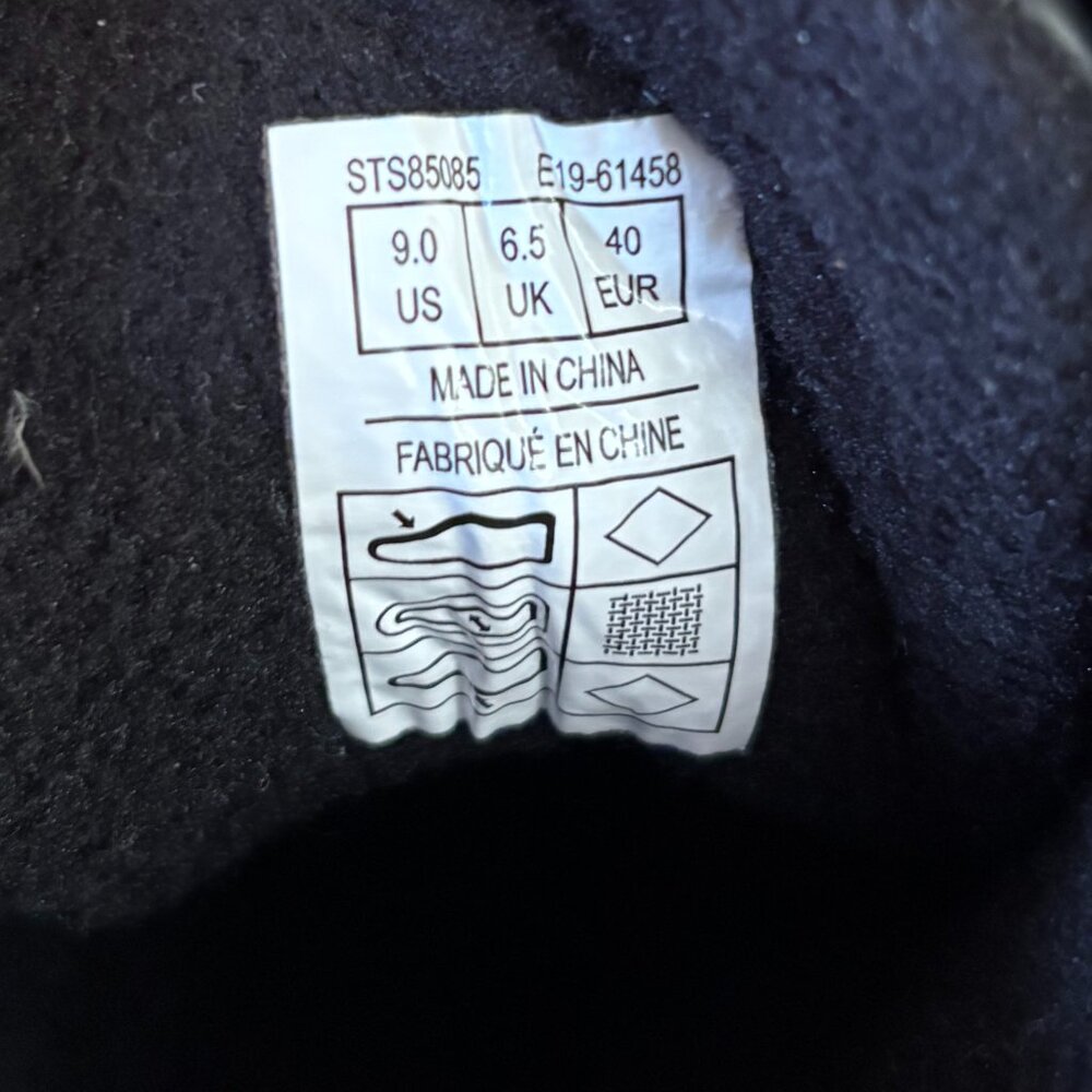 Moving Sale! Sperry Top-Sider Black Gosling Duck Boots - Picture 6 of 7